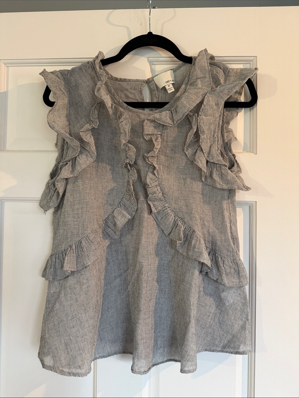 Greylin Cotton Gray Ruffled Sleeveless Blouse - Size M